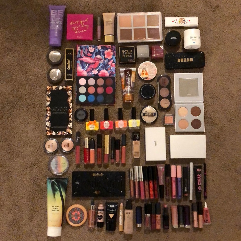 Huge Makeup/Beauty Lot